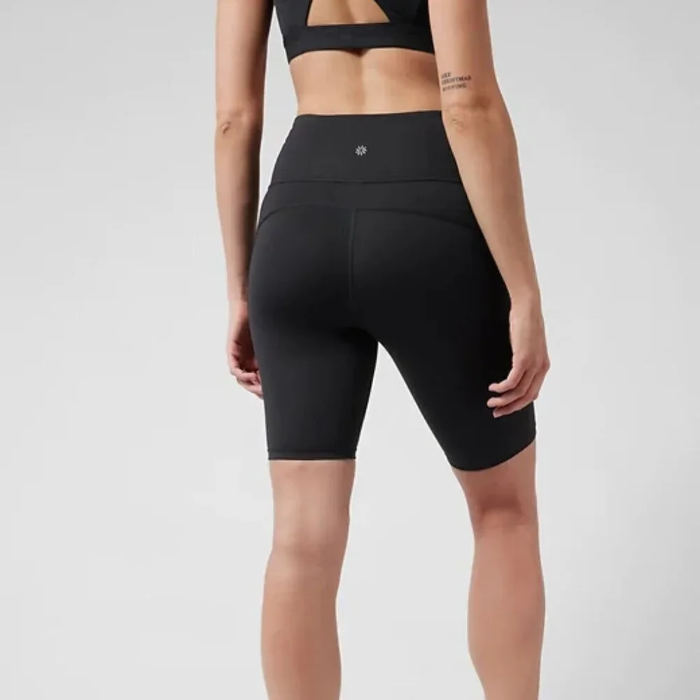 Athleta ultimate stash